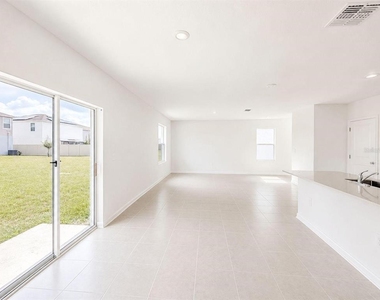 2432 Bluestone Road - Photo Thumbnail 2
