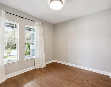 13273 Granger Avenue - Photo Thumbnail 20