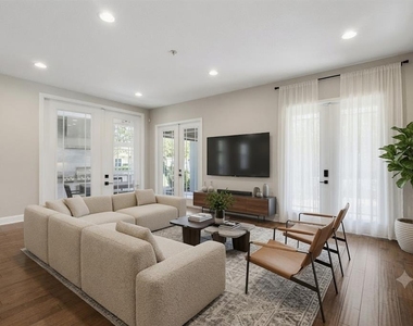 13273 Granger Avenue - Photo Thumbnail 6