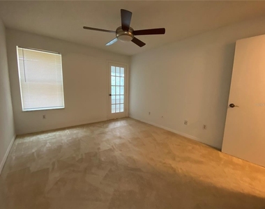 4572 Commander Drive - Photo Thumbnail 8