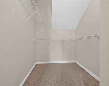 10411 Park Commons Drive - Photo Thumbnail 12