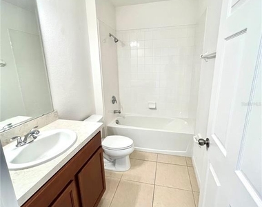 124 Primrose Drive - Photo Thumbnail 3