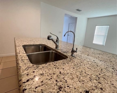 124 Primrose Drive - Photo Thumbnail 11