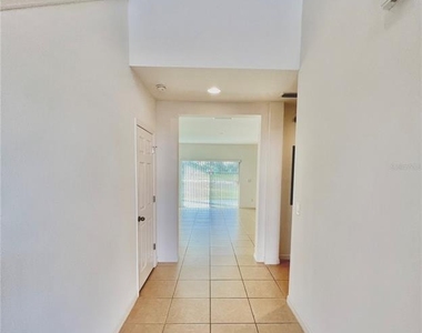 124 Primrose Drive - Photo Thumbnail 4