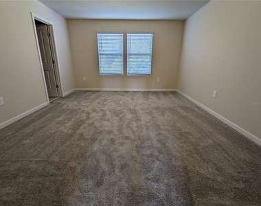 1113 Grand Hammock Court - Photo Thumbnail 25