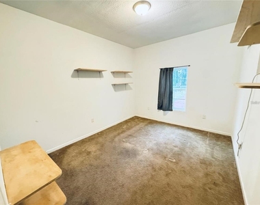 2022 Edgewood Road - Photo Thumbnail 21