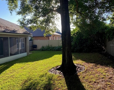 460 Pickfair Terrace - Photo Thumbnail 15