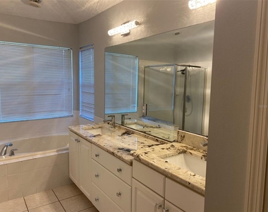 460 Pickfair Terrace - Photo Thumbnail 8