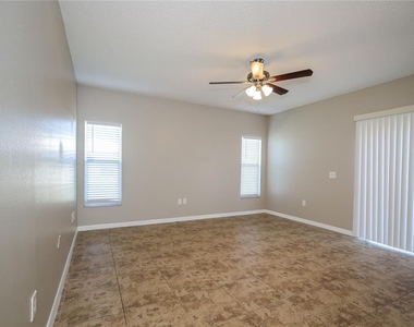 446 Spike Court - Photo Thumbnail 6