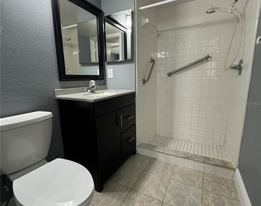 13815 Timberland Drive - Photo Thumbnail 12