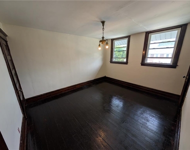 2132 Lincoln Avenue - Photo Thumbnail 11