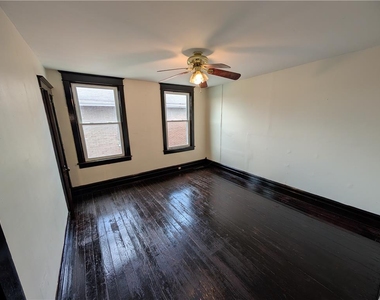 2132 Lincoln Avenue - Photo Thumbnail 13