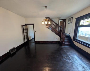 2132 Lincoln Avenue - Photo Thumbnail 4