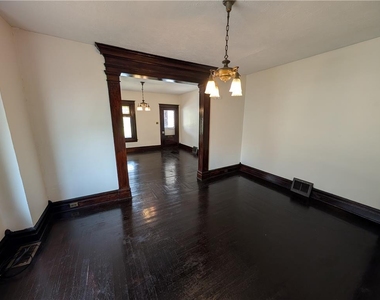 2132 Lincoln Avenue - Photo Thumbnail 6