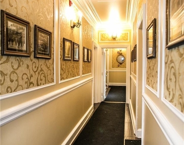 101 Northampton Street - Photo Thumbnail 5