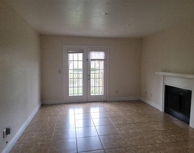 2550 N Alafaya Trail - Photo Thumbnail 1