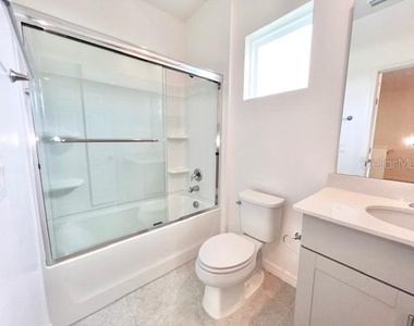 1638 Acclaim Road - Photo Thumbnail 10