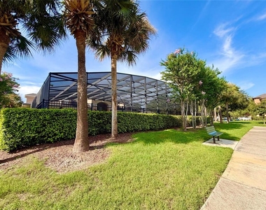 1720 Retreat View Circle - Photo Thumbnail 29