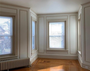 44 N 15th Street - Photo Thumbnail 8