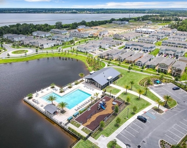 652 Kimber Lane - Photo Thumbnail 14