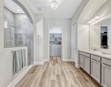 13347 Gabor Avenue - Photo Thumbnail 18