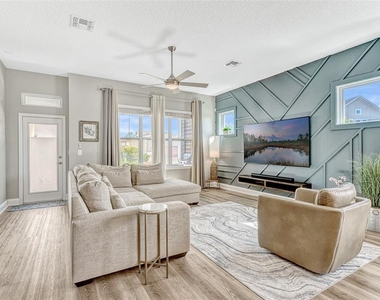 13347 Gabor Avenue - Photo Thumbnail 16