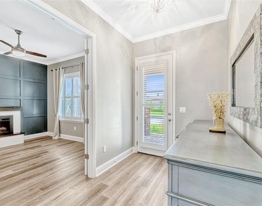 13347 Gabor Avenue - Photo Thumbnail 5