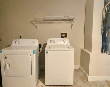 333 Piccolo Way - Photo Thumbnail 8