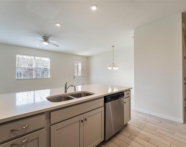 2962 Firebush Way - Photo Thumbnail 11