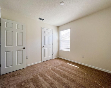 10227 Highline Crest Street - Photo Thumbnail 27