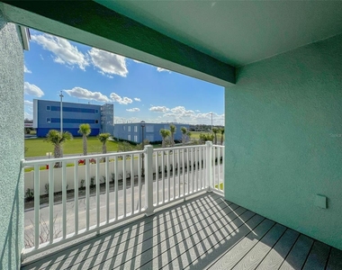 10227 Highline Crest Street - Photo Thumbnail 32
