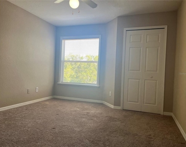 7511 Seurat Street - Photo Thumbnail 5