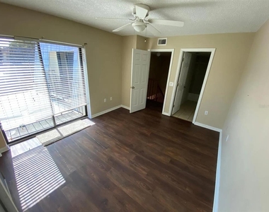 2949 Poplar Avenue - Photo Thumbnail 13