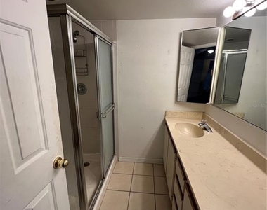 2949 Poplar Avenue - Photo Thumbnail 15