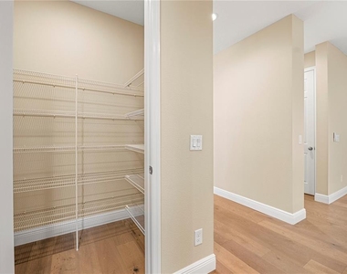 2049 Heart Lake Drive - Photo Thumbnail 54