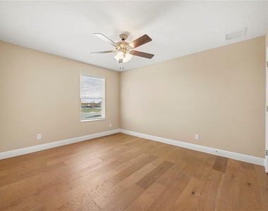 2049 Heart Lake Drive - Photo Thumbnail 46