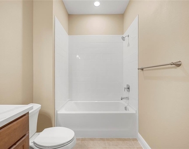 2049 Heart Lake Drive - Photo Thumbnail 53