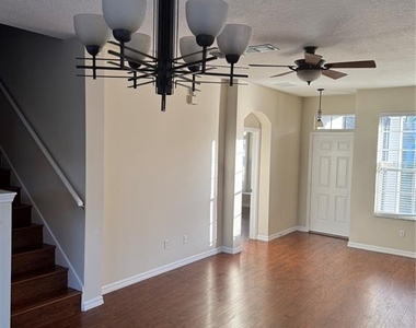 13431 Carroway Street - Photo Thumbnail 11