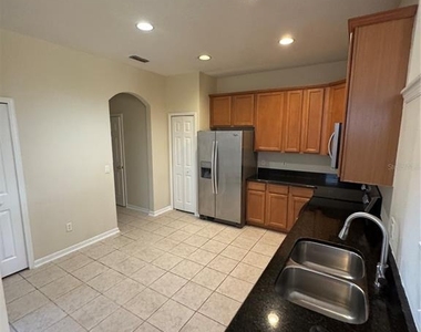 13431 Carroway Street - Photo Thumbnail 4