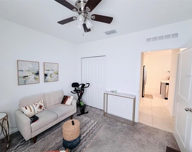 2715 Gentle Rain Drive - Photo Thumbnail 7
