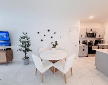 2715 Gentle Rain Drive - Photo Thumbnail 6