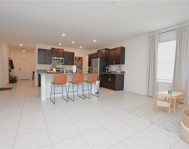 2767 Red Egret Drive - Photo Thumbnail 13
