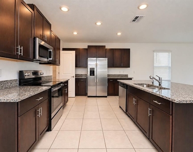 2767 Red Egret Drive - Photo Thumbnail 5