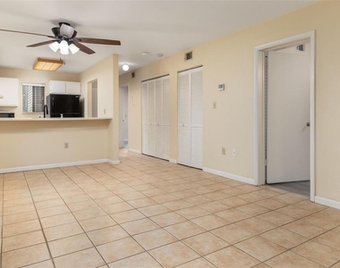 83 Se 16th Avenue - Photo Thumbnail 5