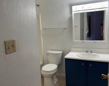 83 Se 16th Avenue - Photo Thumbnail 15