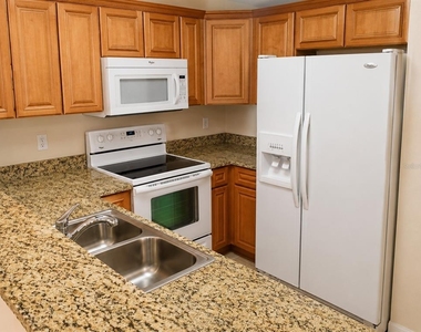 518 Nw 39 Road - Photo Thumbnail 3