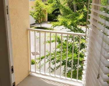 518 Nw 39 Road - Photo Thumbnail 12