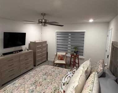 93 Royal Oak Drive - Photo Thumbnail 20
