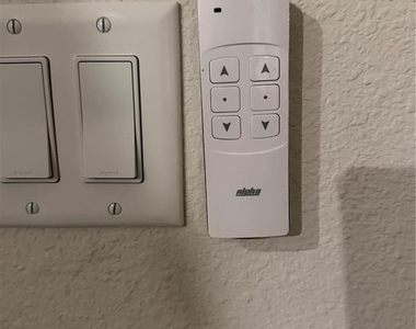 93 Royal Oak Drive - Photo Thumbnail 18