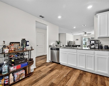 70 Pebble Beach Drive - Photo Thumbnail 12